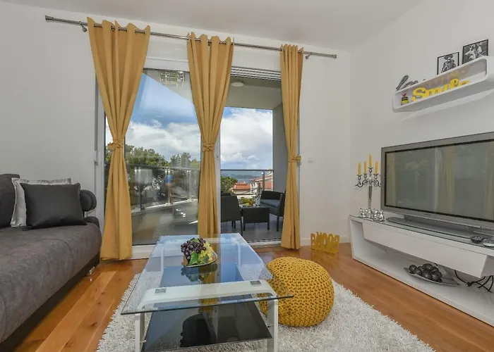 Apartment Daninovica I